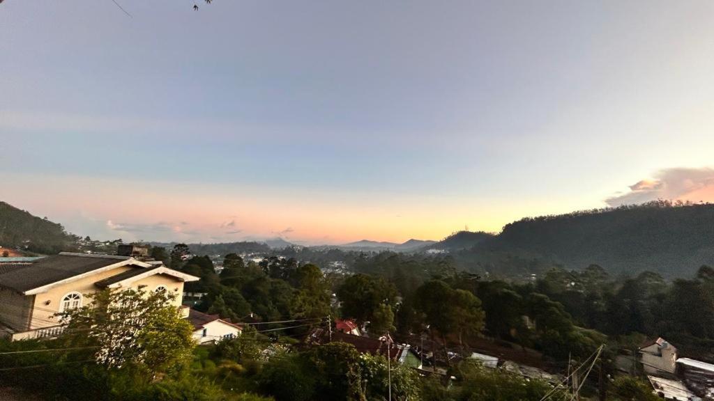 travellers nest inn Nuwara Eliya Eksteriør bilde